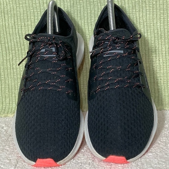 Under Armour Womens Black Sway Athletic Running Low Sneaker Shoes - Size US 9 - Picture 4 of 12